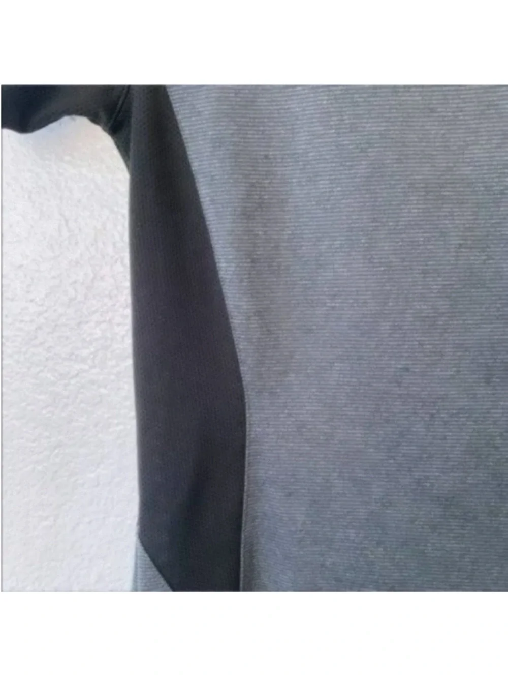 Second Skin grey black athletic short sleeve top tshirt